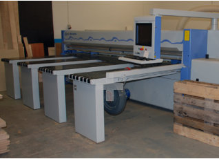 Levynpaloittelusaha Holzma Optimat HPP250 vm.2008